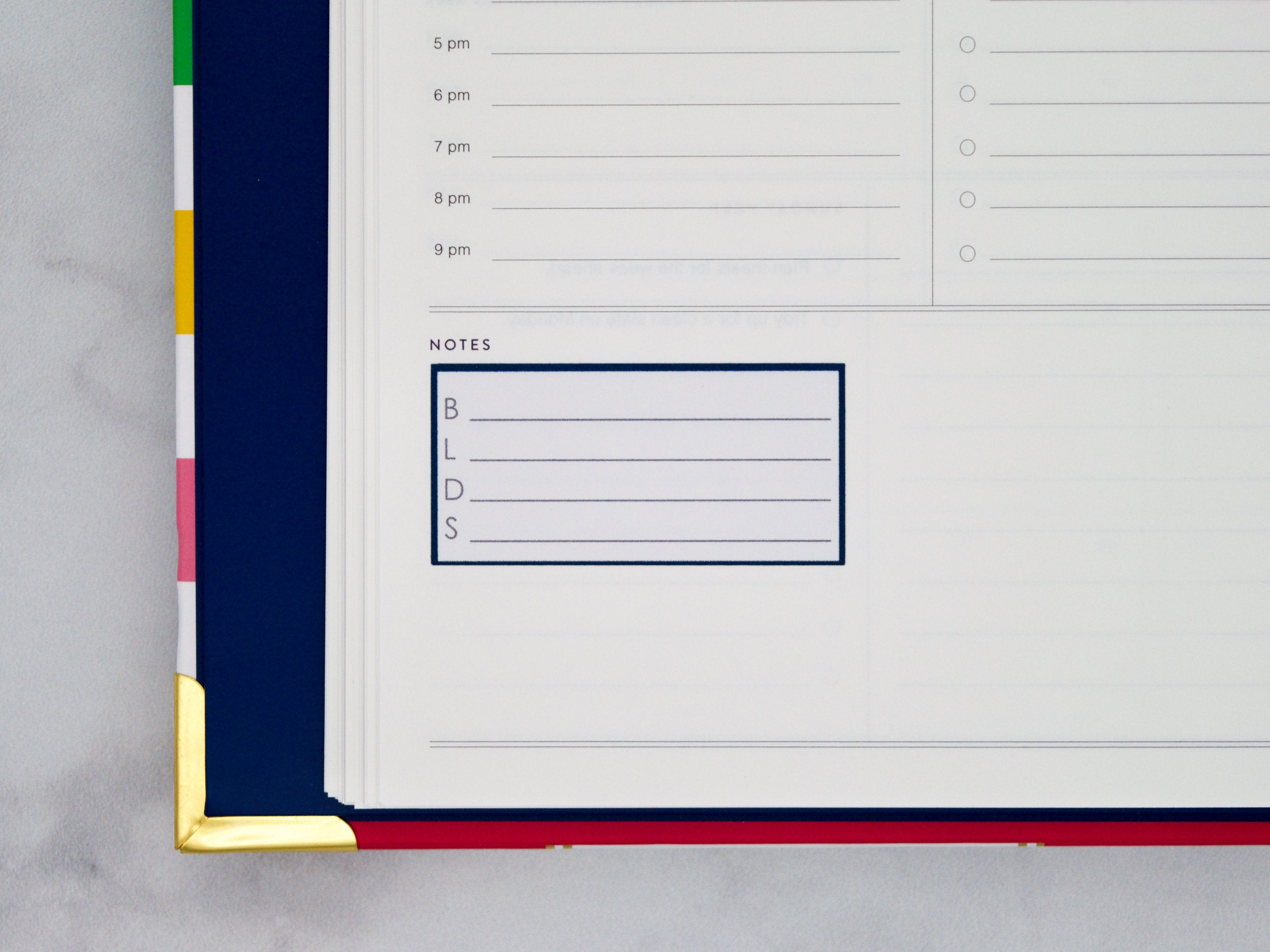 Meal Tracker with Lines for Simplified Planner